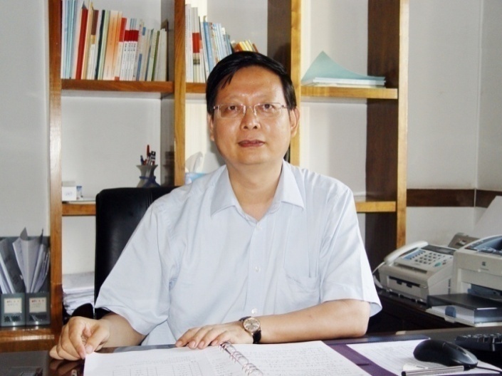 秦洪明